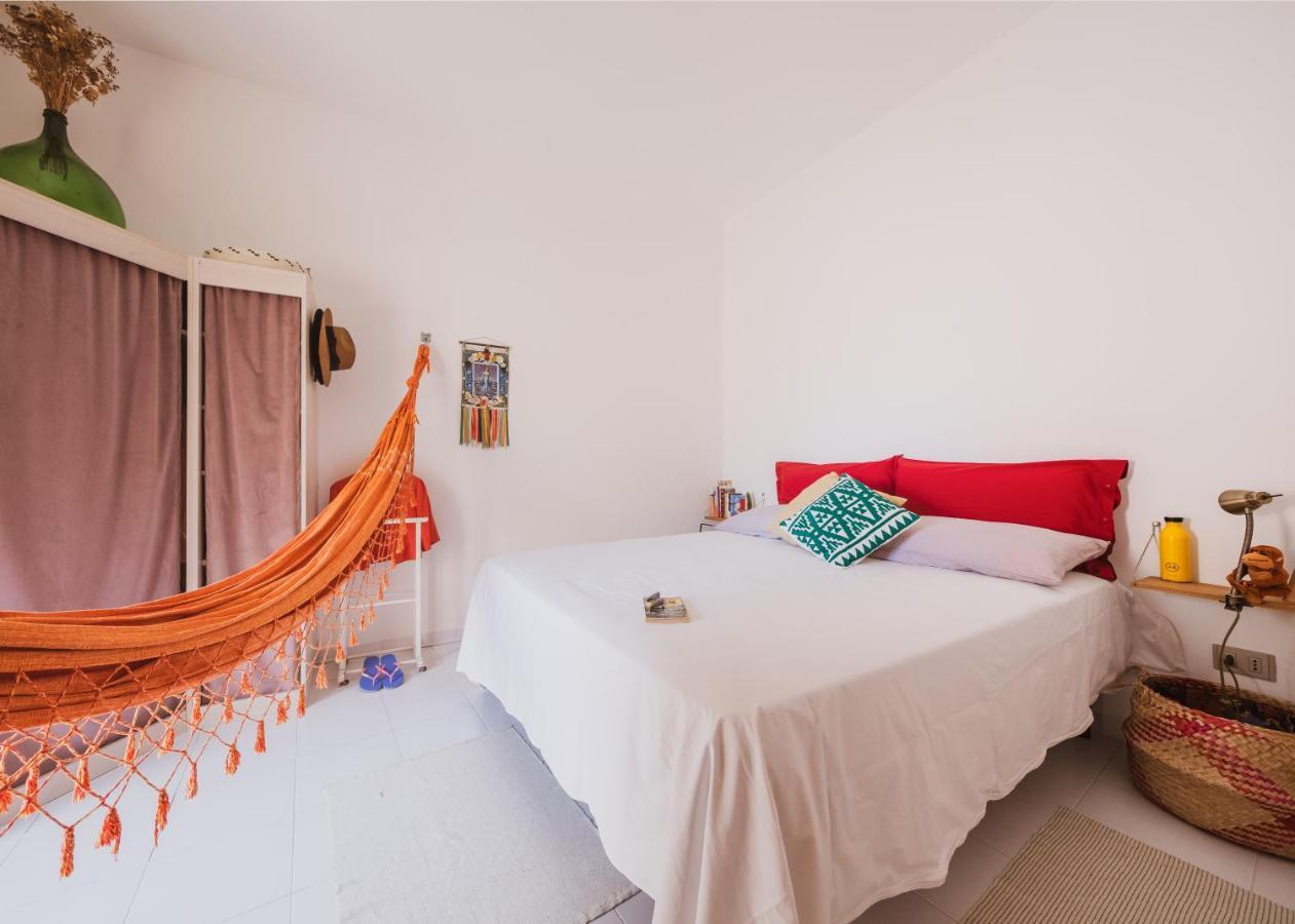 Love Tree Apartment Cagliari Zewnętrze zdjęcie